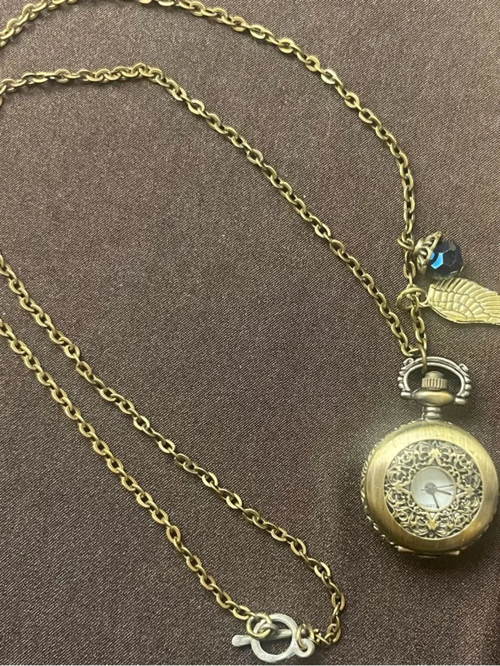N/A symbolic necklace